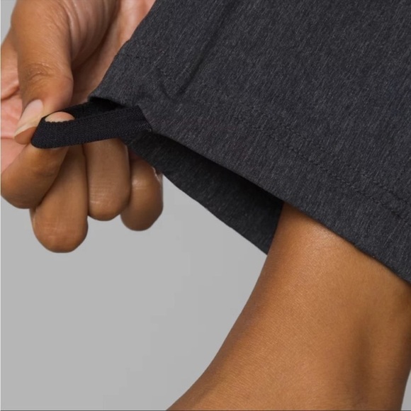 NWT Prana Summit Mid Rise Pull On Straight Leg Adjustable Pant Charcoal - Picture 6 of 10